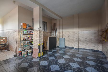 Casa à venda com 300m², 7 quartos e 2 vagas Casa à venda com 300m², 7 quartos e 2 vagasGaragem