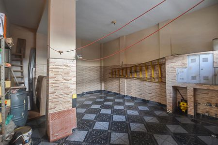 Casa à venda com 300m², 7 quartos e 2 vagas Casa à venda com 300m², 7 quartos e 2 vagasGaragem