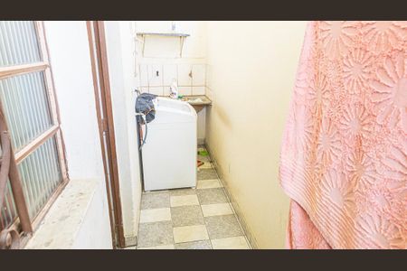 Casa para alugar com 55m², 2 quartos e sem vaga