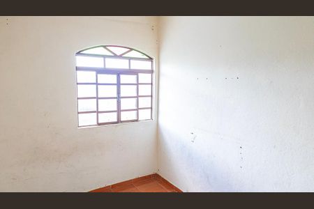 Casa para alugar com 55m², 2 quartos e sem vaga