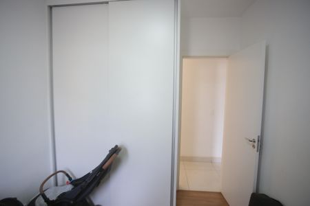Apartamento à venda com 81m², 3 quartos e 2 vagasQuarto