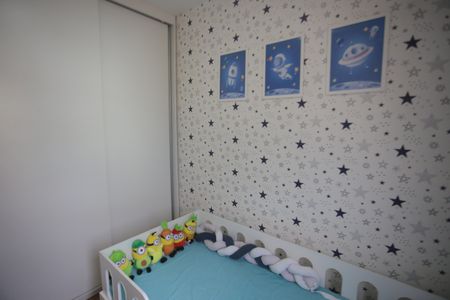 Apartamento à venda com 81m², 3 quartos e 2 vagasQuarto 2