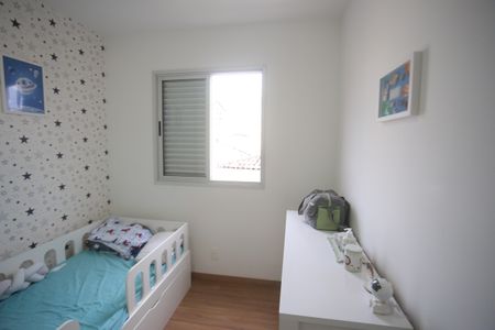 Apartamento à venda com 81m², 3 quartos e 2 vagasQuarto 2