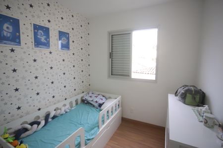 Apartamento à venda com 81m², 3 quartos e 2 vagasQuarto 2