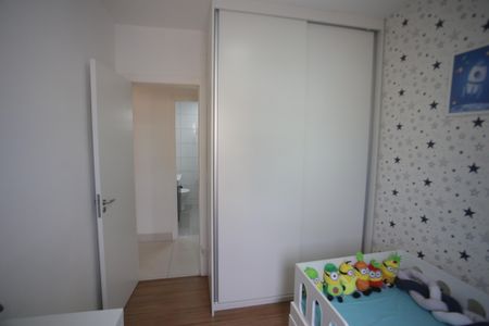 Apartamento à venda com 81m², 3 quartos e 2 vagasQuarto 2