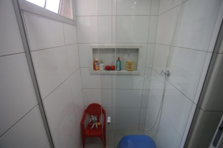 Apartamento à venda com 81m², 3 quartos e 2 vagasBanheiro