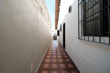 Casa à venda com 240m², 4 quartos e 4 vagasQuintal