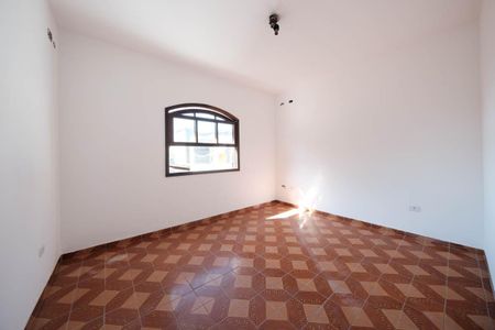 Casa à venda com 240m², 4 quartos e 4 vagasSuíte
