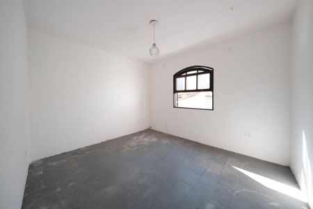 Casa à venda com 240m², 4 quartos e 4 vagasQuarto 3