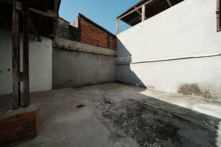Casa à venda com 240m², 4 quartos e 4 vagasQuintal