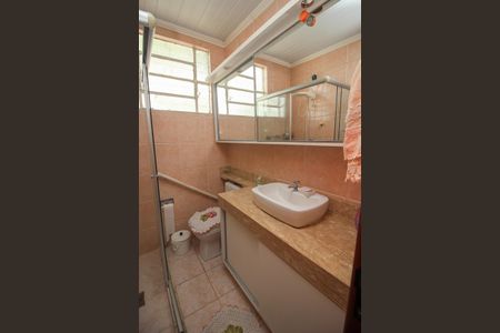 Casa para alugar com 159m², 3 quartos e 4 vagasBanheiro 1