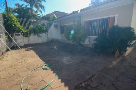 Casa para alugar com 159m², 3 quartos e 4 vagasQuintal