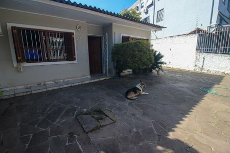 Casa para alugar com 159m², 3 quartos e 4 vagasQuintal