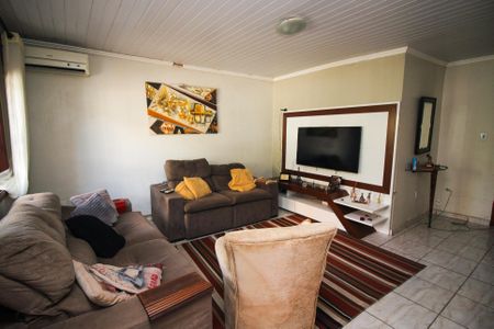 Casa para alugar com 159m², 3 quartos e 4 vagasSala