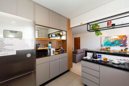 Apartamento à venda com 140m², 3 quartos e 2 vagasCOZINHA