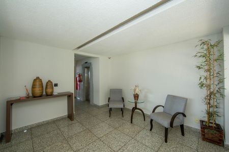 Apartamento à venda com 140m², 3 quartos e 2 vagasHALL