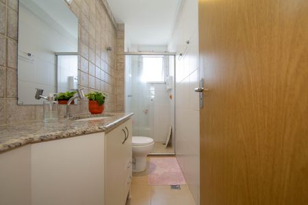 Apartamento à venda com 140m², 3 quartos e 2 vagasBANHEIRO2