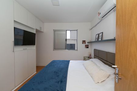 Apartamento à venda com 140m², 3 quartos e 2 vagasQUARTO1