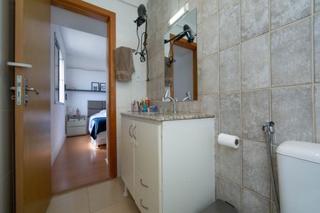Apartamento à venda com 140m², 3 quartos e 2 vagasBANHEIRO1