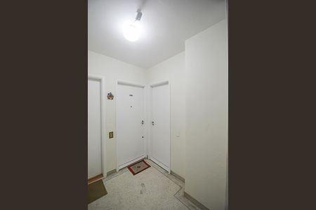 Apartamento para alugar com 61m², 2 quartos e 1 vagaHall