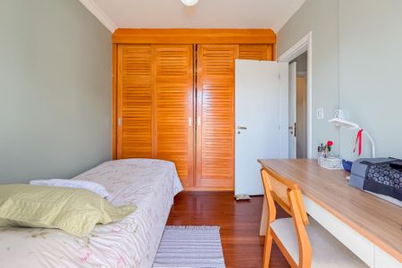 Apartamento à venda com 117m², 3 quartos e 3 vagas Apartamento à venda com 117m², 3 quartos e 3 vagasQuarto 1