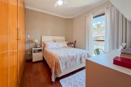 Apartamento à venda com 117m², 3 quartos e 3 vagas Apartamento à venda com 117m², 3 quartos e 3 vagasSuíte