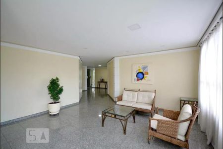 Apartamento à venda com 117m², 3 quartos e 3 vagas Apartamento à venda com 117m², 3 quartos e 3 vagasHall Social