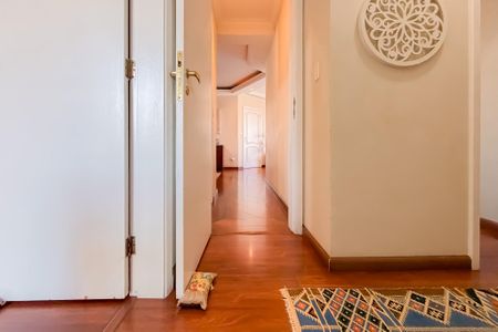 Apartamento à venda com 117m², 3 quartos e 3 vagas Apartamento à venda com 117m², 3 quartos e 3 vagasCorredor