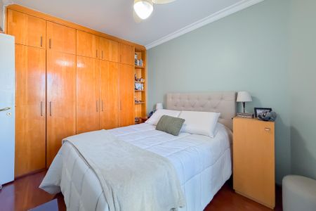 Apartamento à venda com 117m², 3 quartos e 3 vagas Apartamento à venda com 117m², 3 quartos e 3 vagasQuarto 2