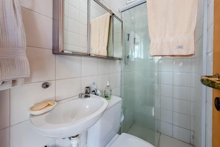 Apartamento à venda com 117m², 3 quartos e 3 vagas Apartamento à venda com 117m², 3 quartos e 3 vagasBanheiro de Serviço