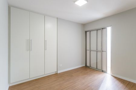 Quarto de apartamento à venda com 1 quarto, 45m² em Indianópolis, São Paulo
