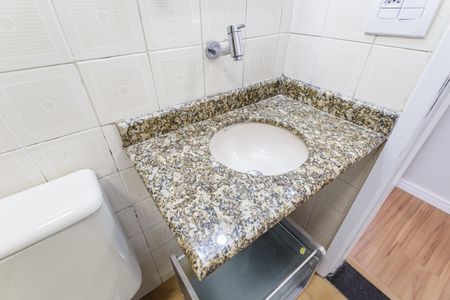 Apartamento à venda com 45m², 1 quarto e 1 vaga Apartamento à venda com 45m², 1 quarto e 1 vagaBanheiro