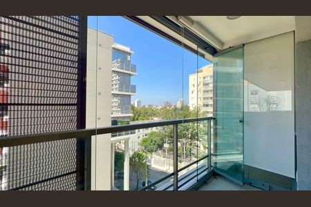 Studio à venda com 42m², 1 quarto e 1 vagaVaranda