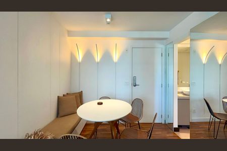 Studio à venda com 42m², 1 quarto e 1 vagaSala de Jantar