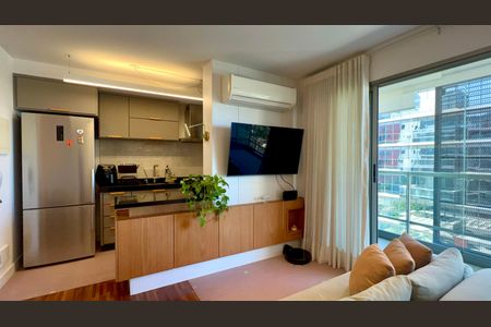 Studio à venda com 42m², 1 quarto e 1 vagaSala