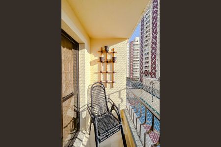 Apartamento para alugar com 98m², 3 quartos e 2 vagasVaranda