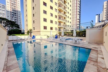 Apartamento à venda com 98m², 3 quartos e 2 vagasÁrea comum - Piscina