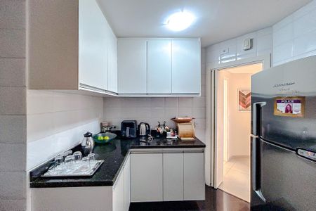 Apartamento para alugar com 98m², 3 quartos e 2 vagasCozinha