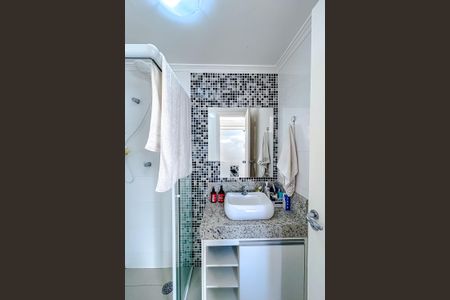 Apartamento à venda com 98m², 3 quartos e 2 vagasBanheiro da Suíte