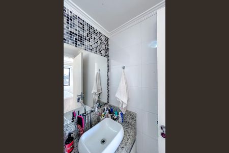 Apartamento à venda com 98m², 3 quartos e 2 vagasBanheiro da Suíte