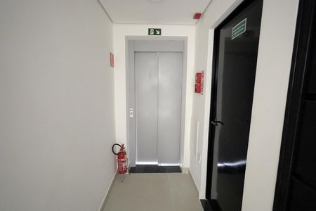 Apartamento para alugar com 20m², 1 quarto e sem vaga Apartamento para alugar com 20m², 1 quarto e sem vagaElevador