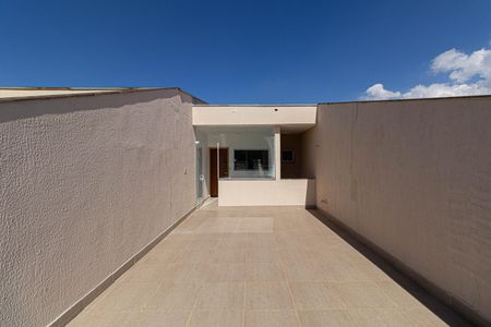 Casa à venda com 204m², 3 quartos e 4 vagasVaranda