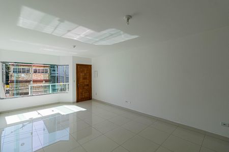 Casa à venda com 204m², 3 quartos e 4 vagasSala