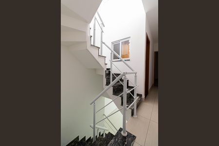 Casa à venda com 204m², 3 quartos e 4 vagasEscada