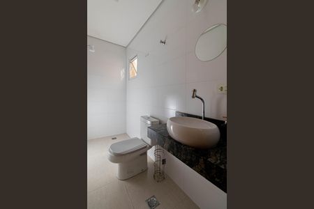 Casa à venda com 204m², 3 quartos e 4 vagasBanheiro