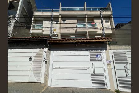 Casa à venda com 204m², 3 quartos e 4 vagasFachada+Placa 