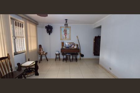 Casa à venda com 180m², 3 quartos e 1 vagaSala