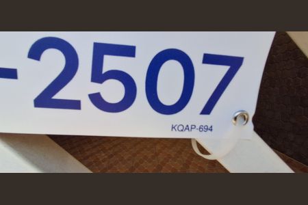 Casa à venda com 180m², 3 quartos e 1 vagaCódigo plaquinha KQAP-694