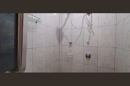 Casa à venda com 180m², 3 quartos e 1 vagaBanheiro 2