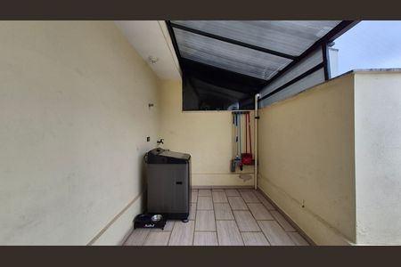 Apartamento à venda com 100m², 2 quartos e 2 vagasLavanderia 